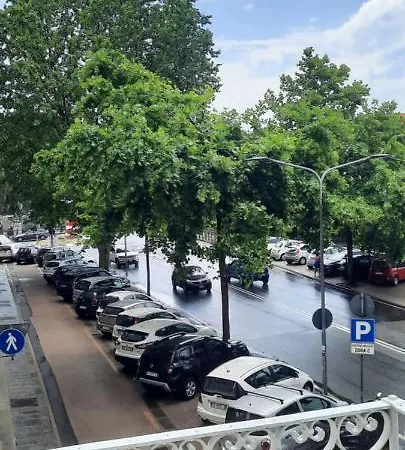 Ferry House * La Spezia