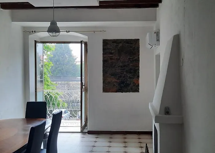 Ferry House Apartment