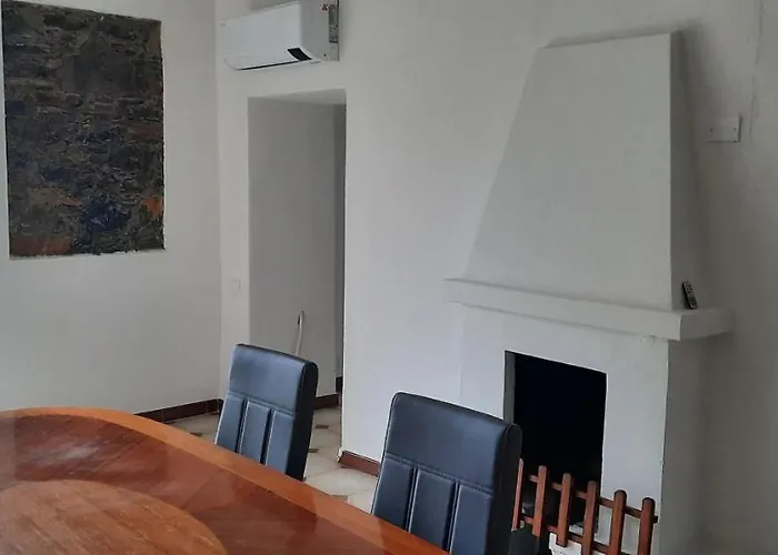 Ferry House * La Spezia