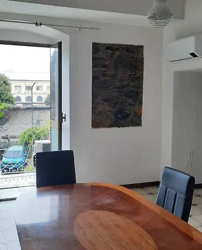 Apartment Ferry House